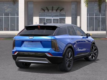 New 2026 Cadillac Optiq Luxury 2