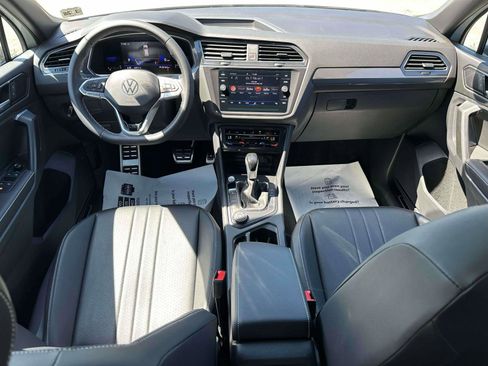 Certified 2023 Volkswagen Tiguan SE R-Line AWD/4WD image 11