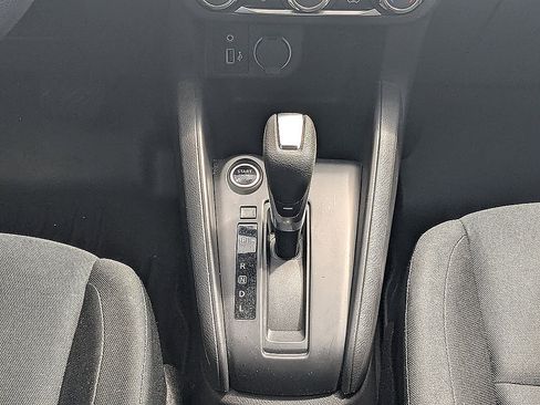 Used 2023 Nissan Kicks S FWD image 18