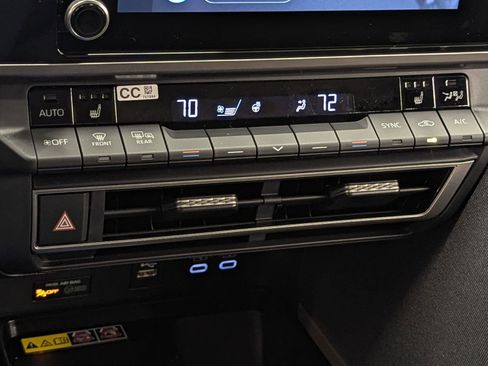 New 2026 Toyota Camry LE image 25