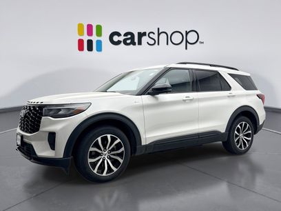 Used 2025 Ford Explorer ST-Line
