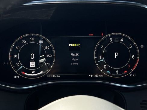 Used 2025 Jaguar F-PACE R-Dynamic S AWD/4WD image 36