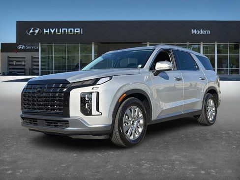 Certified 2025 Hyundai Palisade SEL image 1
