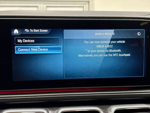 Used 2020 Mercedes-Benz GLE 450 4MATIC w/ MBUX Technology Package image 37