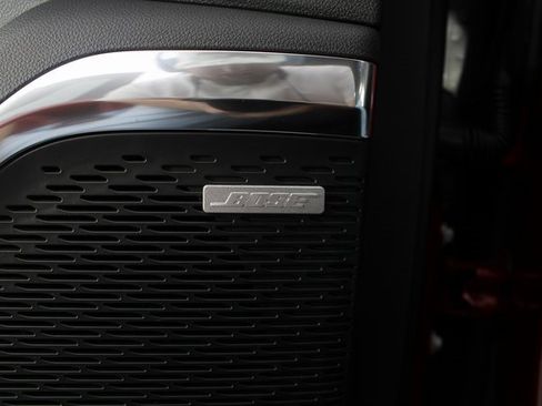 New 2026 GMC Acadia Elevation image 17