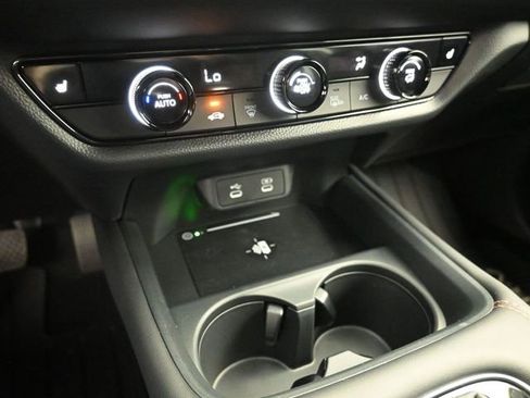 New 2026 Honda HR-V Sport image 17