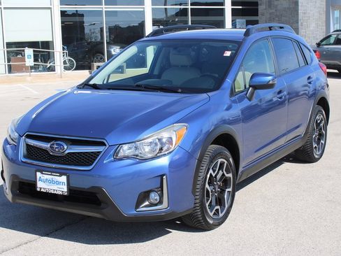Used 2017 Subaru Crosstrek 2.0i Limited image 1