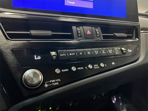 Certified 2025 Lexus ES 350 w/ Premium Package image 20