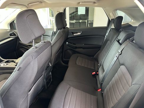 Certified 2024 Ford Edge SE w/ Black Appearance Package AWD/4WD image 22
