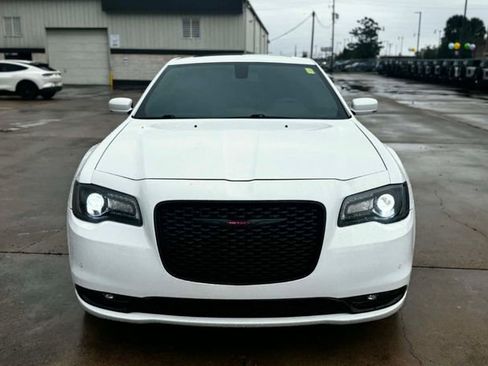 Used 2022 Chrysler 300 S image 3