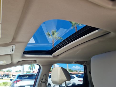 Used 2019 Honda CR-V Touring image 23