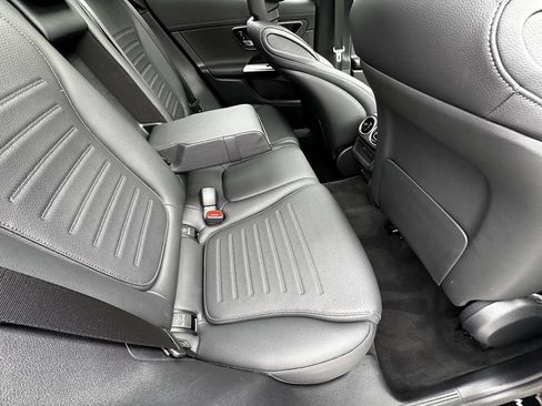 Certified 2026 Mercedes-Benz GLC 300 image 18
