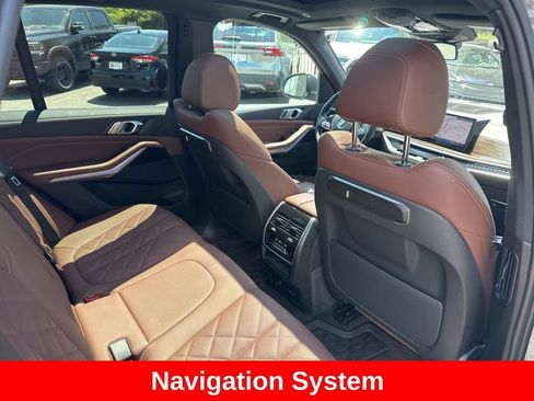 Used 2024 BMW X5 xDrive40i w/ Parking Assistance Package AWD/4WD image 20