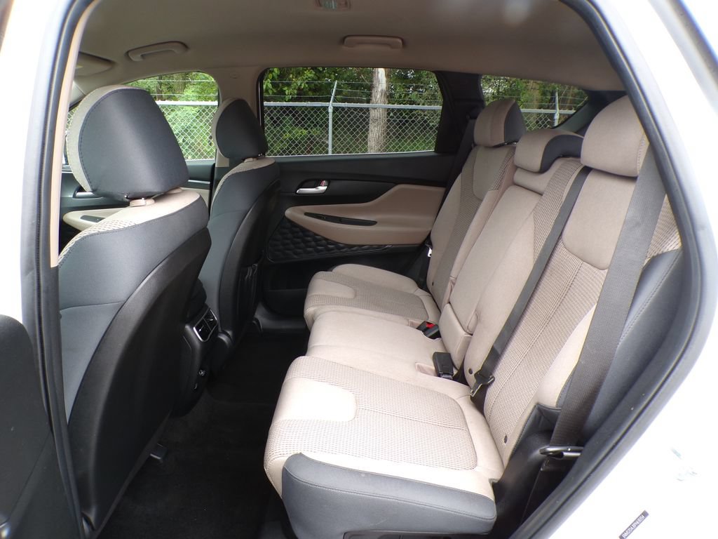 Used 2023 Hyundai Santa Fe SEL AWD/4WD image 18