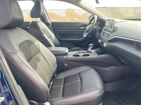 Used 2022 Nissan Altima 2.5 SR AWD/4WD image 30