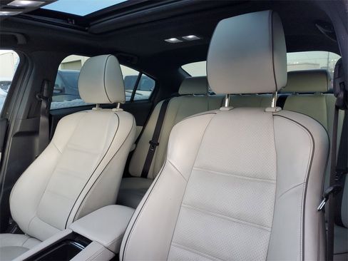 Used 2017 MAZDA MAZDA6 Grand Touring image 11