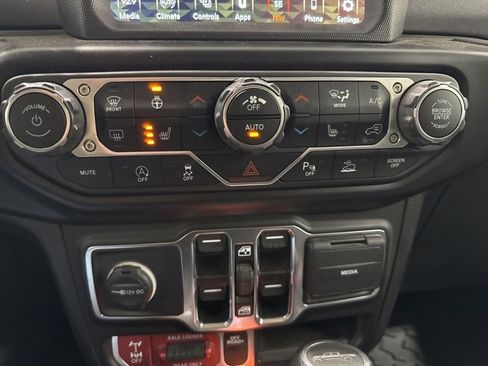 Used 2021 Jeep Gladiator Mojave image 32