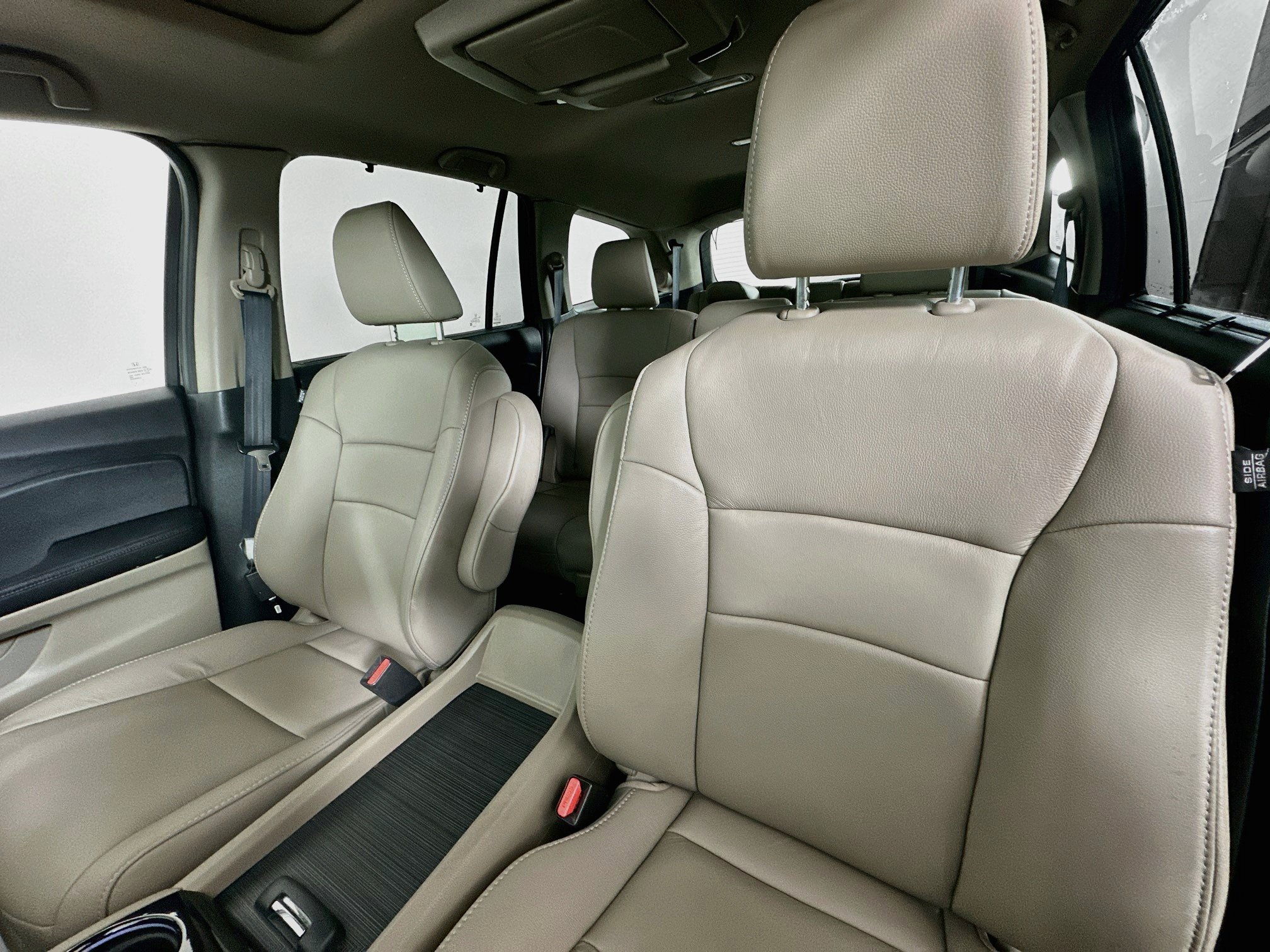 Used 2019 Honda Pilot Touring image 21