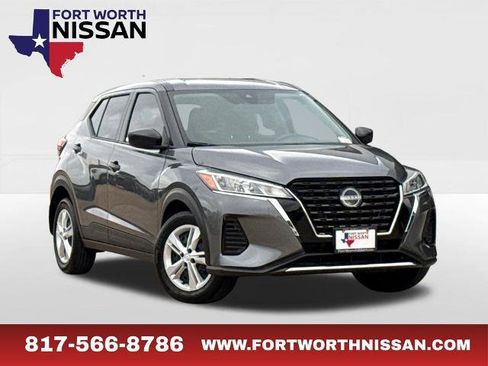 Certified 2025 Nissan Kicks Play S FWD image 1