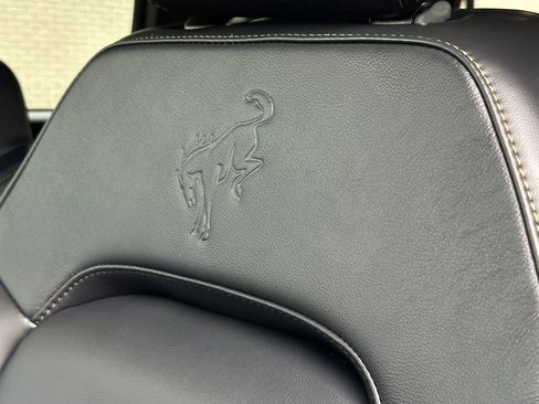 New 2025 Ford Bronco Badlands image 29