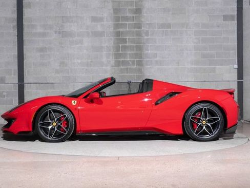 Used 2020 Ferrari 488 Pista Spider image 6