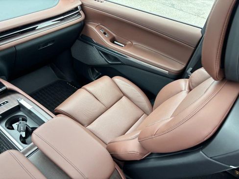 New 2026 Lincoln Navigator Reserve AWD/4WD image 15