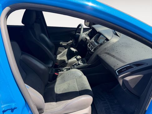 Used 2018 Ford Focus RS AWD/4WD image 15