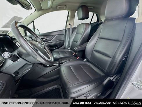 Used 2017 Buick Encore Essence FWD image 20