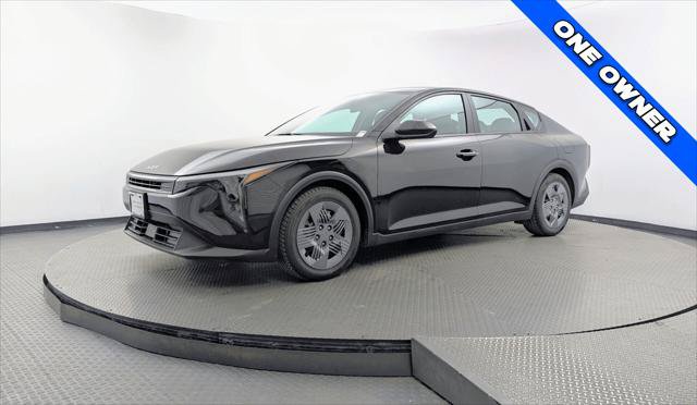 Used 2025 Kia K4 FWD image 2