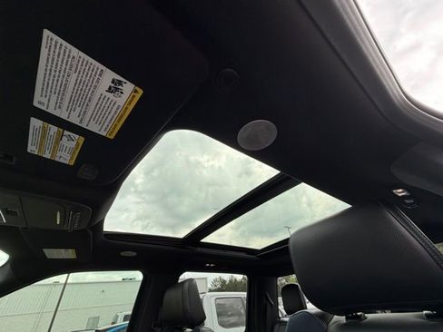 Used 2022 Ford F150 Raptor w/ Equipment Group 801A High image 21