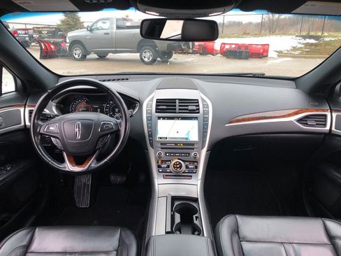 Used 2018 Lincoln MKZ Select w/ Technology Package image 28