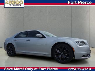 Used 2023 Chrysler 300 S RWD video 1