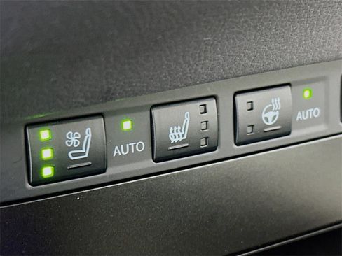 Used 2024 Lexus ES 350 Ultra Luxury image 23