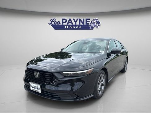 Used 2024 Honda Accord EX image 3