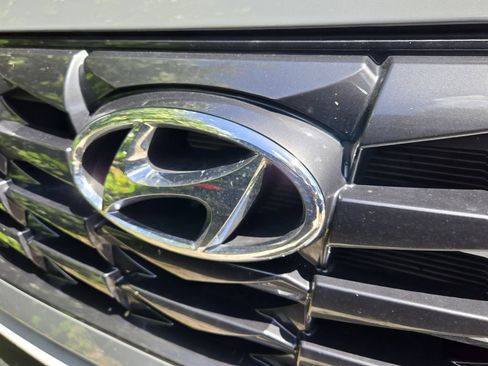 Used 2024 Hyundai Tucson SE image 10