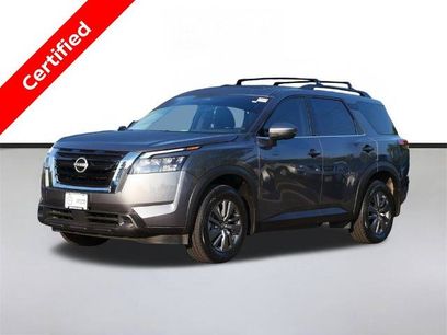 Certified 2025 Nissan Pathfinder SV w/ SV Premium Package