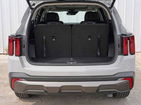 Used 2025 Kia Sorento X-Line EX AWD/4WD image 10