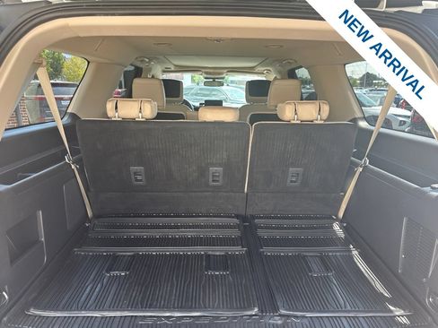 Used 2024 Ford Expedition Max Platinum AWD/4WD image 15