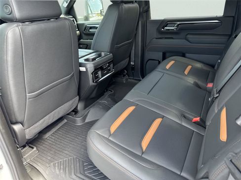 New 2026 GMC Sierra 3500 AT4 w/ AT4 Premium Plus Package AWD/4WD image 20