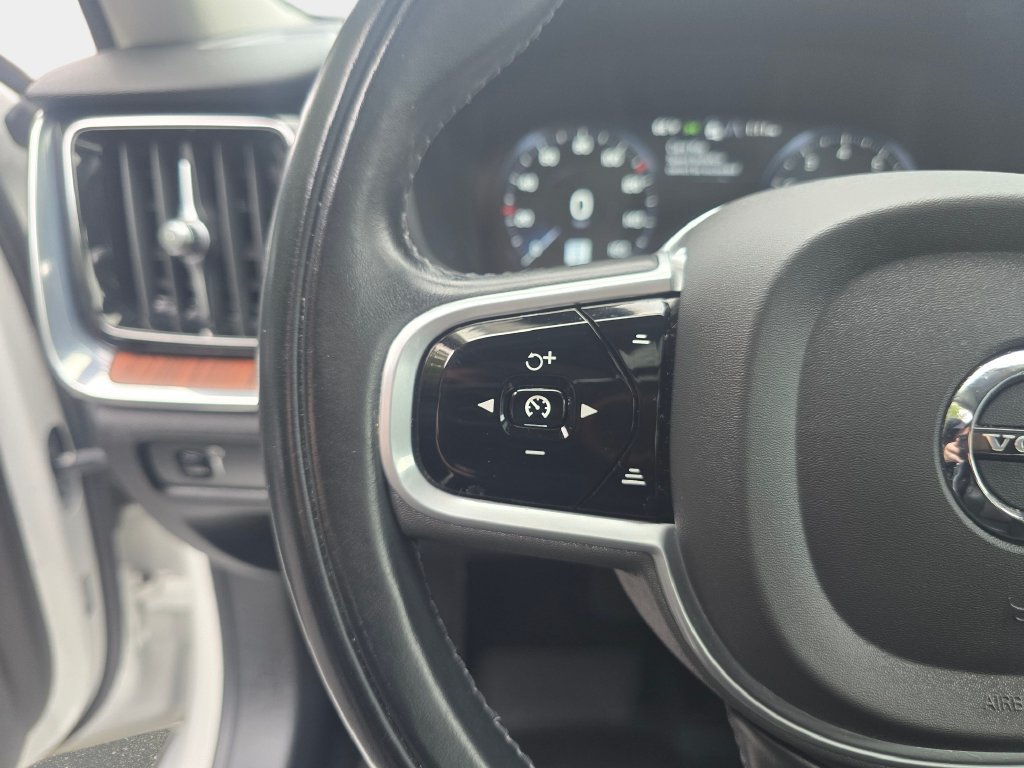 Used 2021 Volvo S60 T6 Momentum w/ Premium Package AWD/4WD image 19