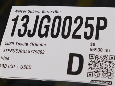 Used 2020 Toyota 4Runner TRD Off-Road Premium AWD/4WD image 31