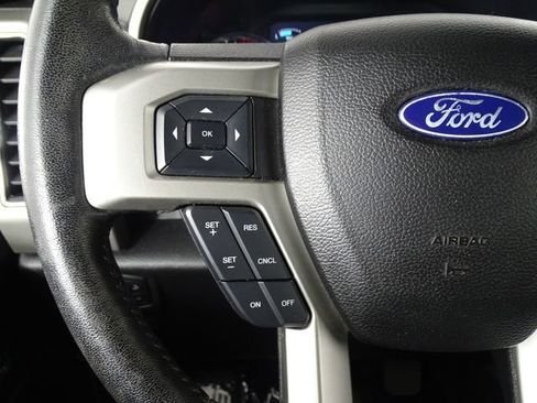 Used 2018 Ford F150 Lariat image 23