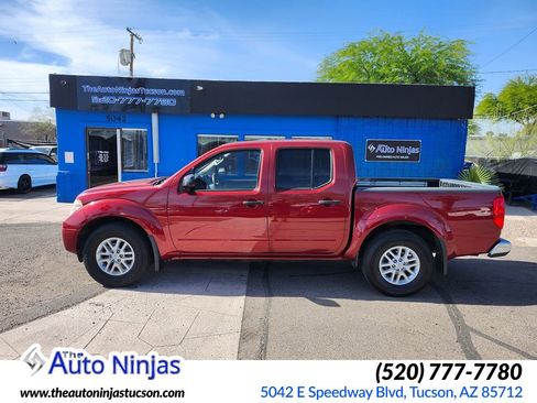 Used 2020 Nissan Frontier SV RWD image 1