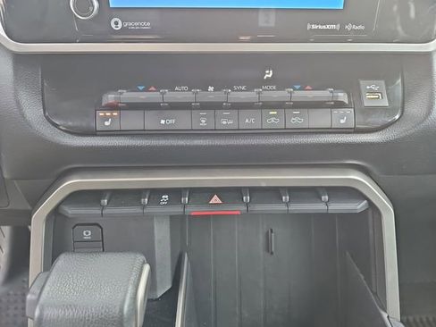 Used 2023 Toyota Tundra SR5 w/ SR5 Premium Package AWD/4WD image 31