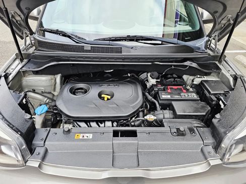 Used 2014 Kia Soul + image 17