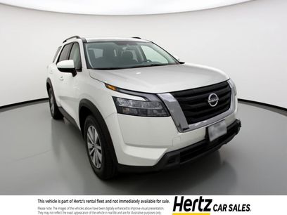 Used 2025 Nissan Pathfinder SV