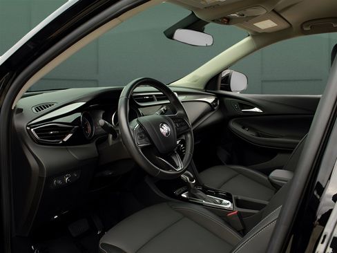 Used 2023 Buick Encore GX Select image 14