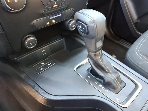 Used 2019 Ford Ranger XL w/ Equipment Group 101A Mid image 18