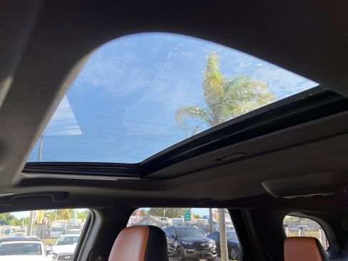 Used 2020 Dodge Durango R/T w/ Technology Group image 15