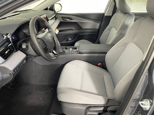 New 2026 Toyota Camry LE FWD image 2